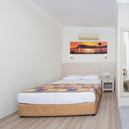 Gardenia Beach Hotel Okurcalar Bagian luar foto